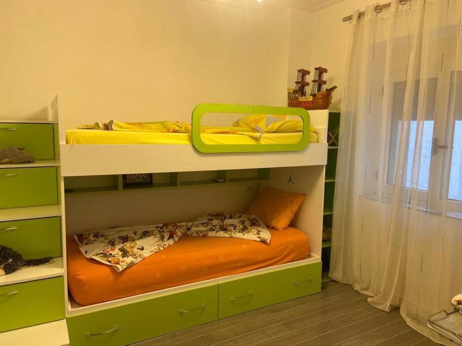 Alex Inn Gjirokastër Esterno foto